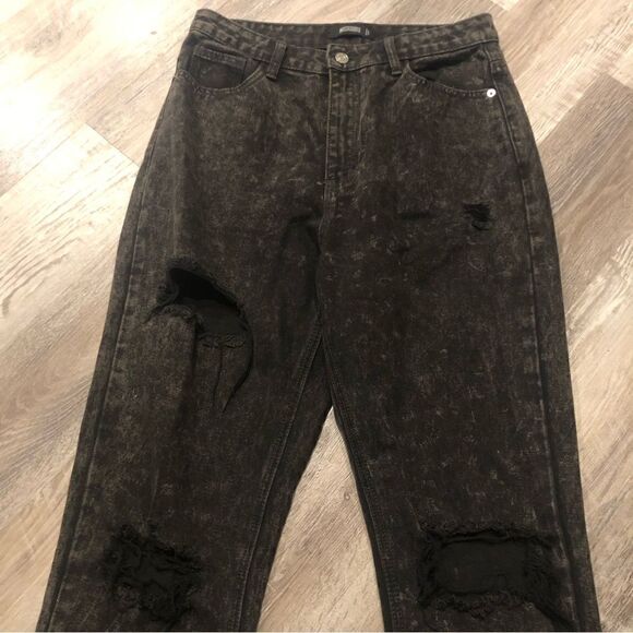 MISSGUIDED Black Acid Wash Straight Leg Jeans Distressed Grunge Raw Hem Size 8 - Picture 3 of 13